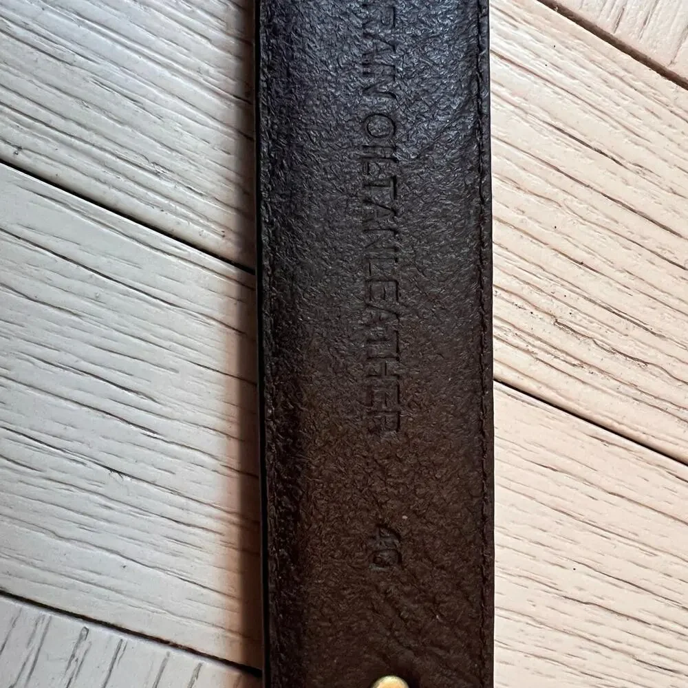 Silverwood- Men's Italian Genuine‎ leather Designer Golf Dress Belt. Size 40